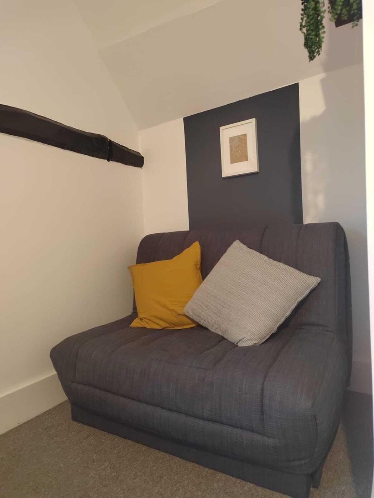 Grade I Listed Luxury Apartment In Hertfordshire Ware Habitación foto
