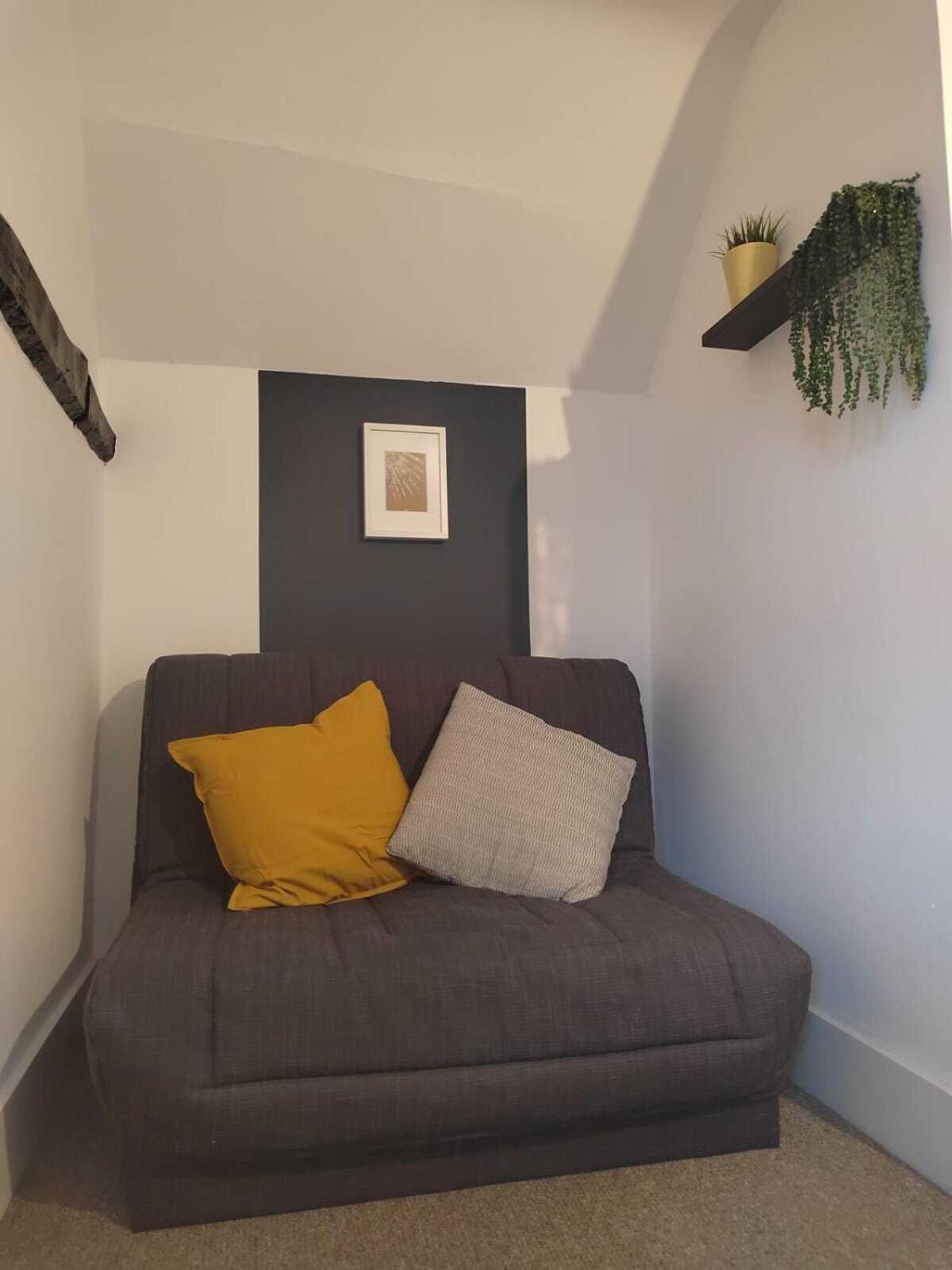 Grade I Listed Luxury Apartment In Hertfordshire Ware Habitación foto
